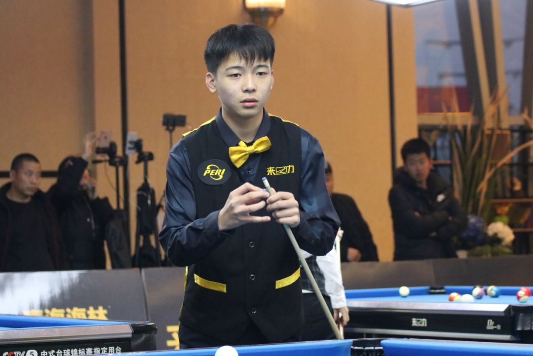 身份认同更 身份认同更